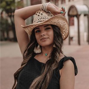 Meet your Posher, Brooklyn